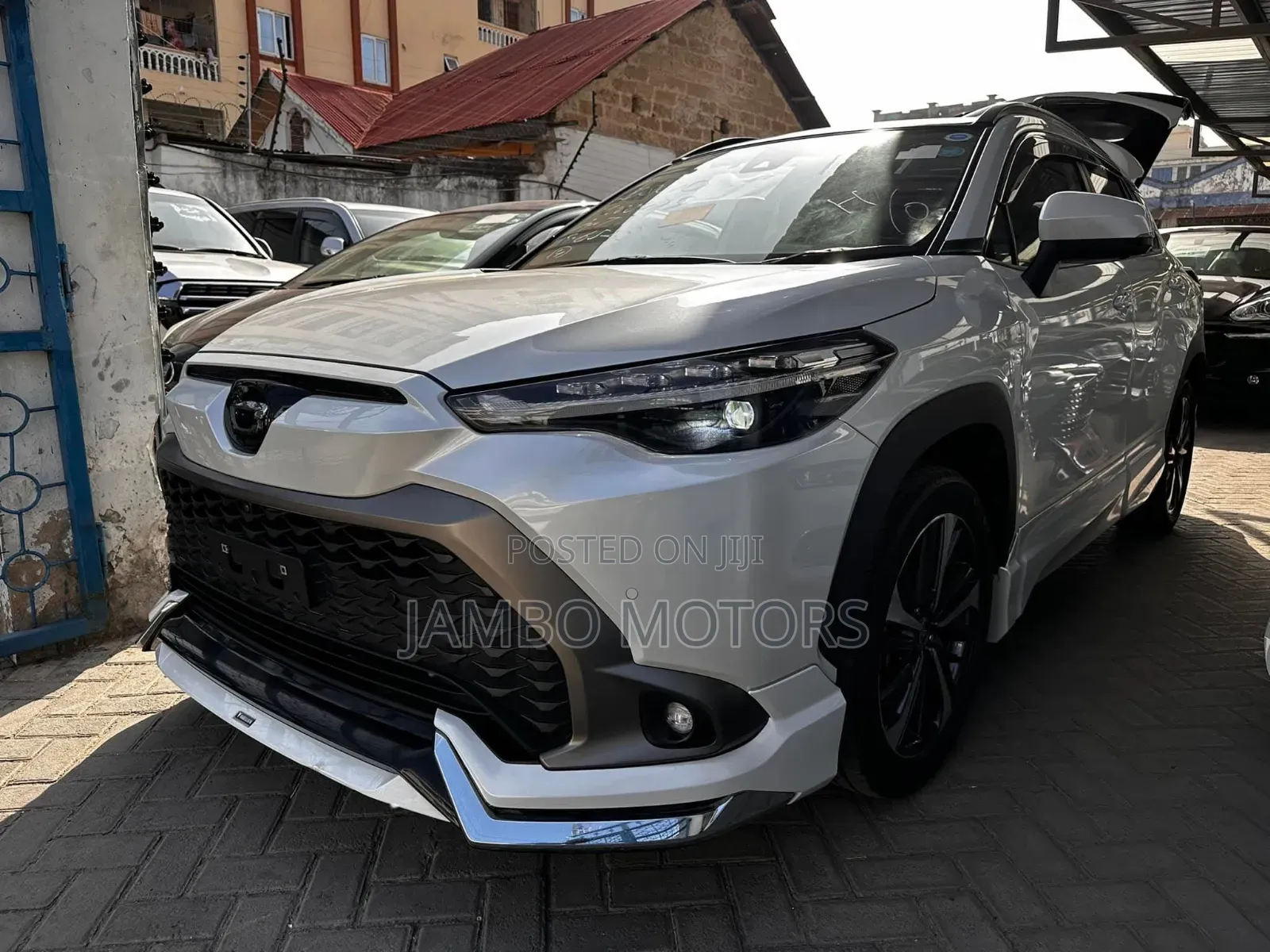 Toyota Corolla Cross LE 2023 White