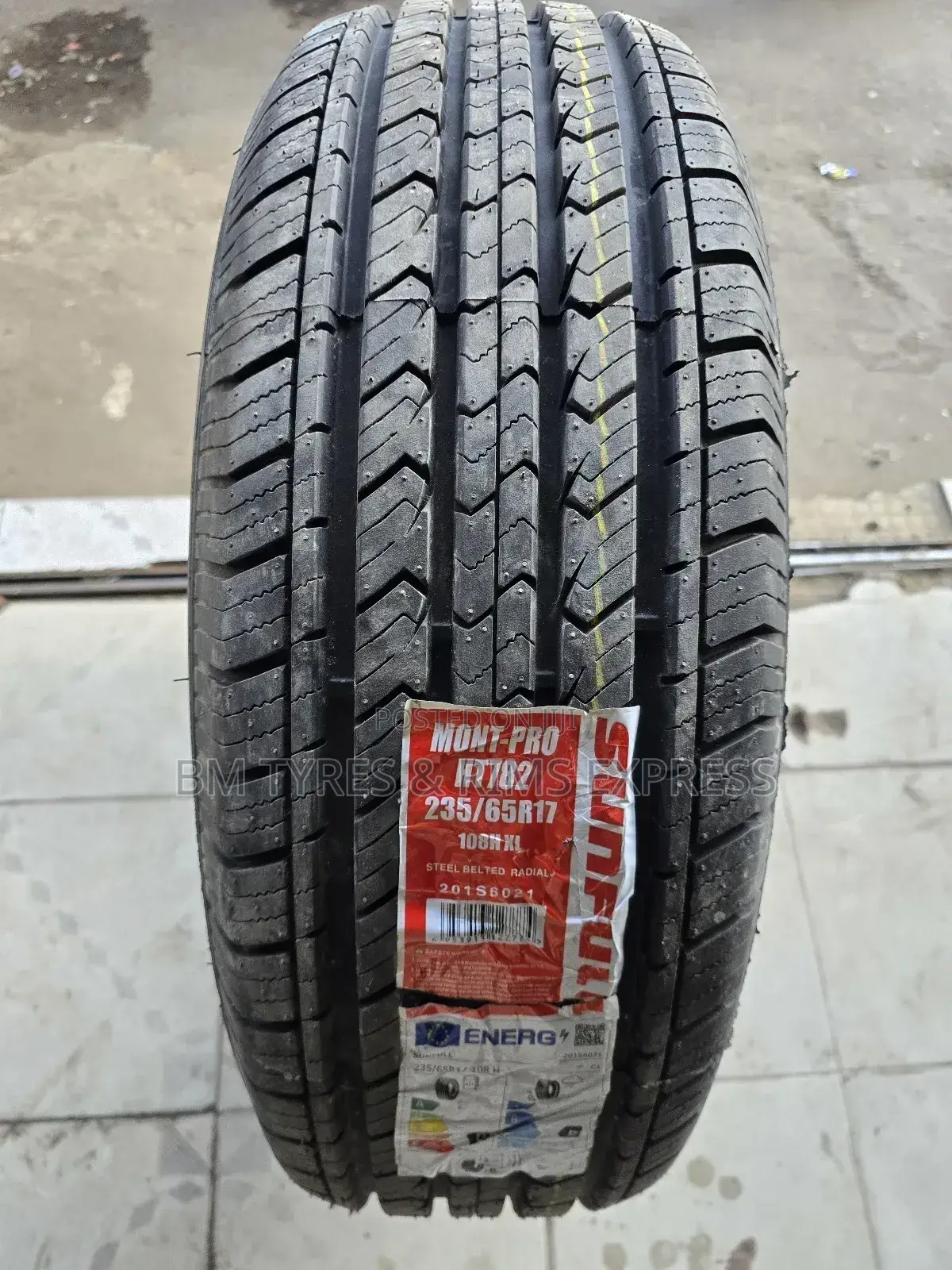 235 /65 R17 Sunfull Tyres (Highway Terrein).
