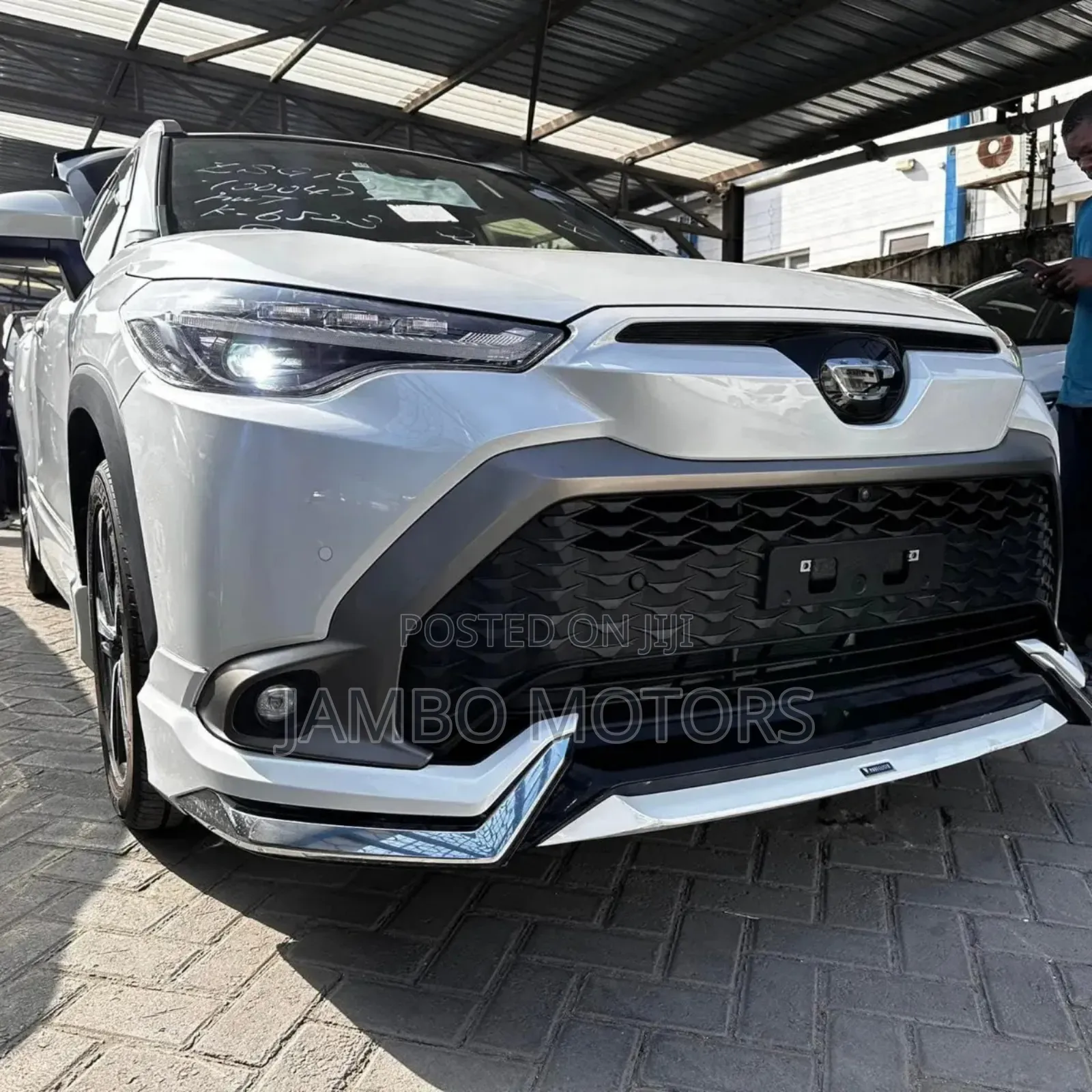 Toyota Corolla Cross LE 2023 White
