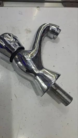 Chrome-Plated Bib Tap Hand Wash Basin Wall-Mounted Faucet