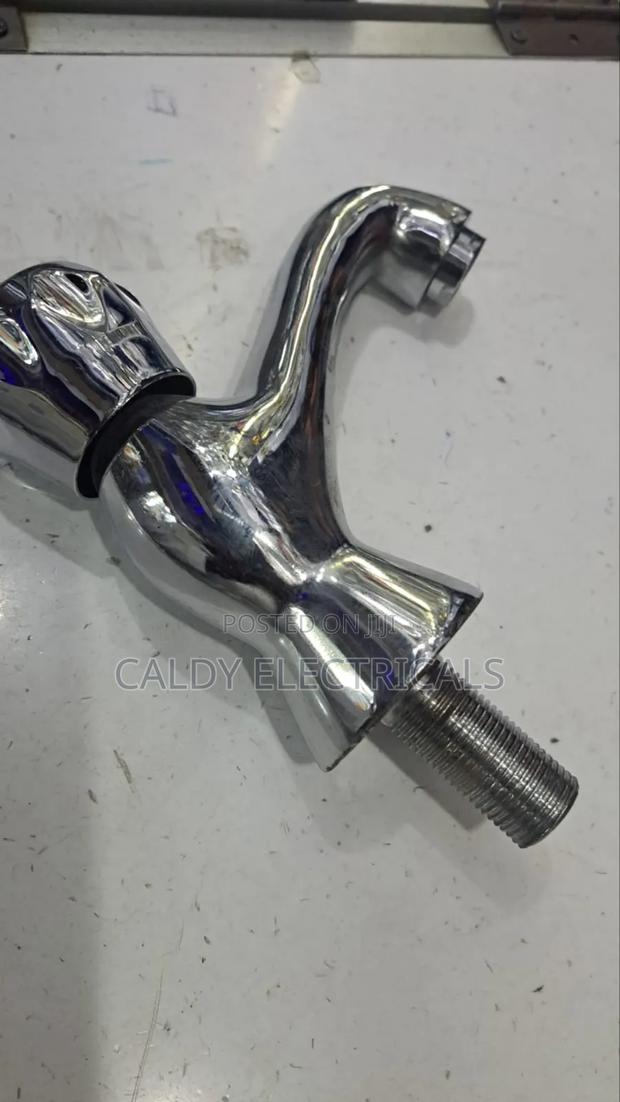 Chrome-Plated Bib Tap Hand Wash Basin Wall-Mounted Faucet