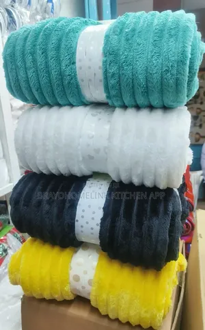  Velvet Fleece Blankets