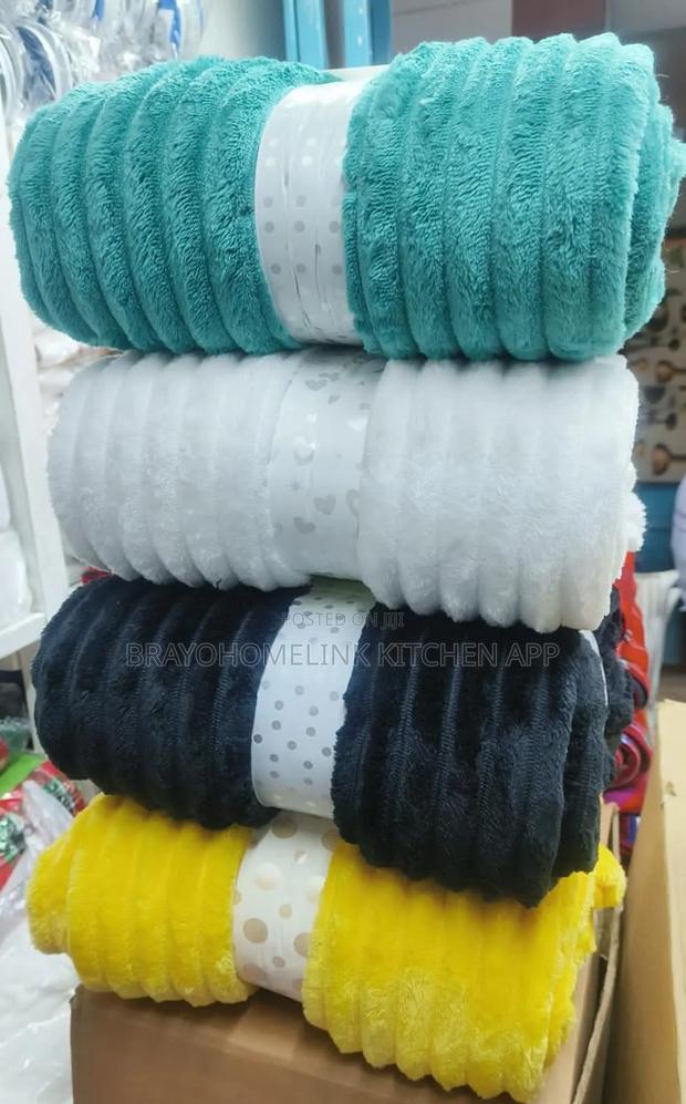  Velvet Fleece Blankets