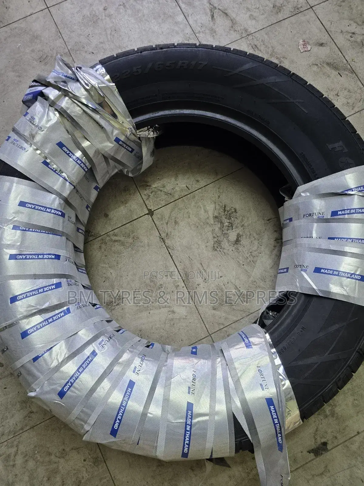 225 /65 R17 Fortune Tyres (New Technology) Thailand.