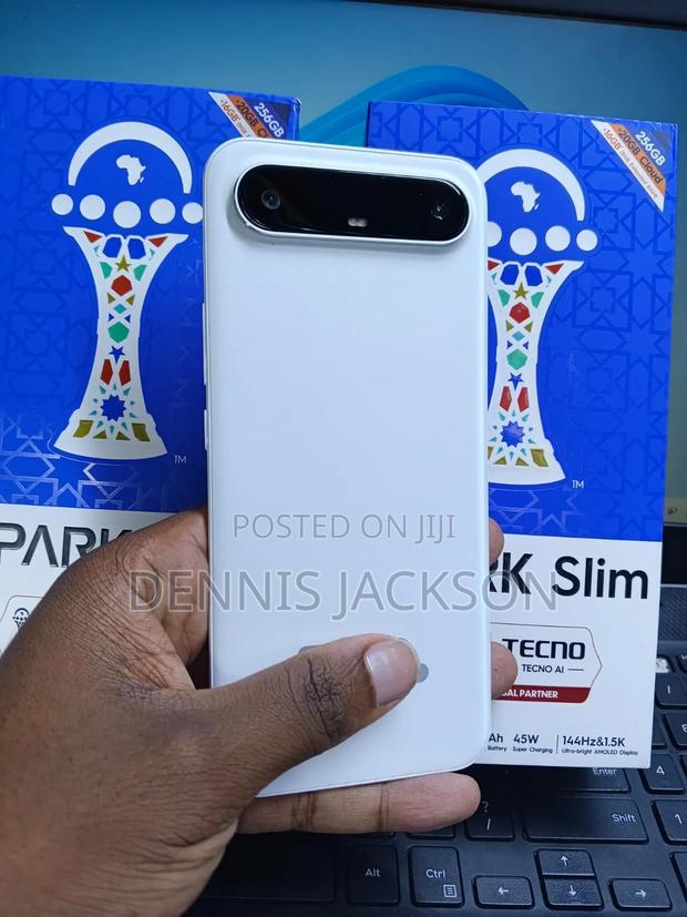 Tecno Spark Slim 256 GB White - thumbnail 6