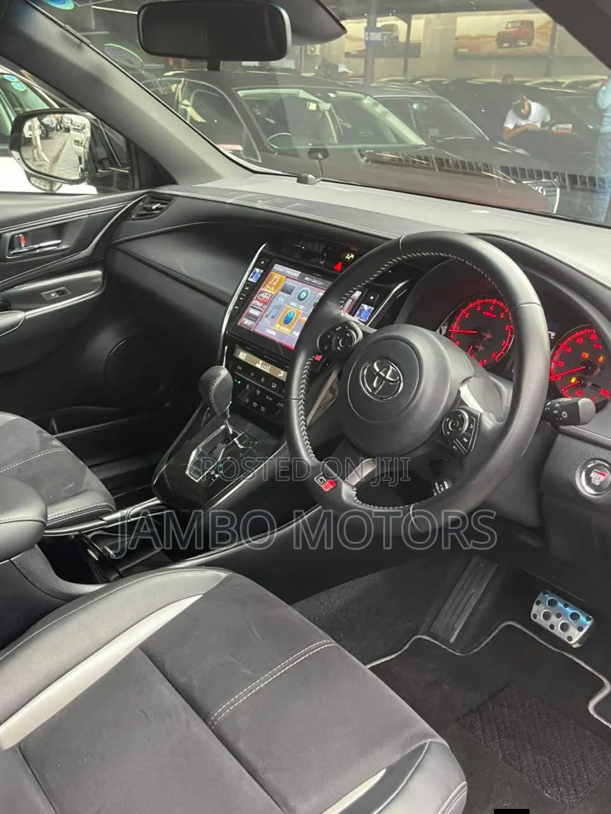 Toyota Harrier 2.0 2019 Black