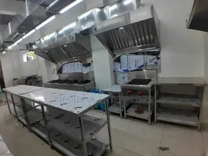 Stainless Commercial Kitchen Set Up (Modern Kitchen)