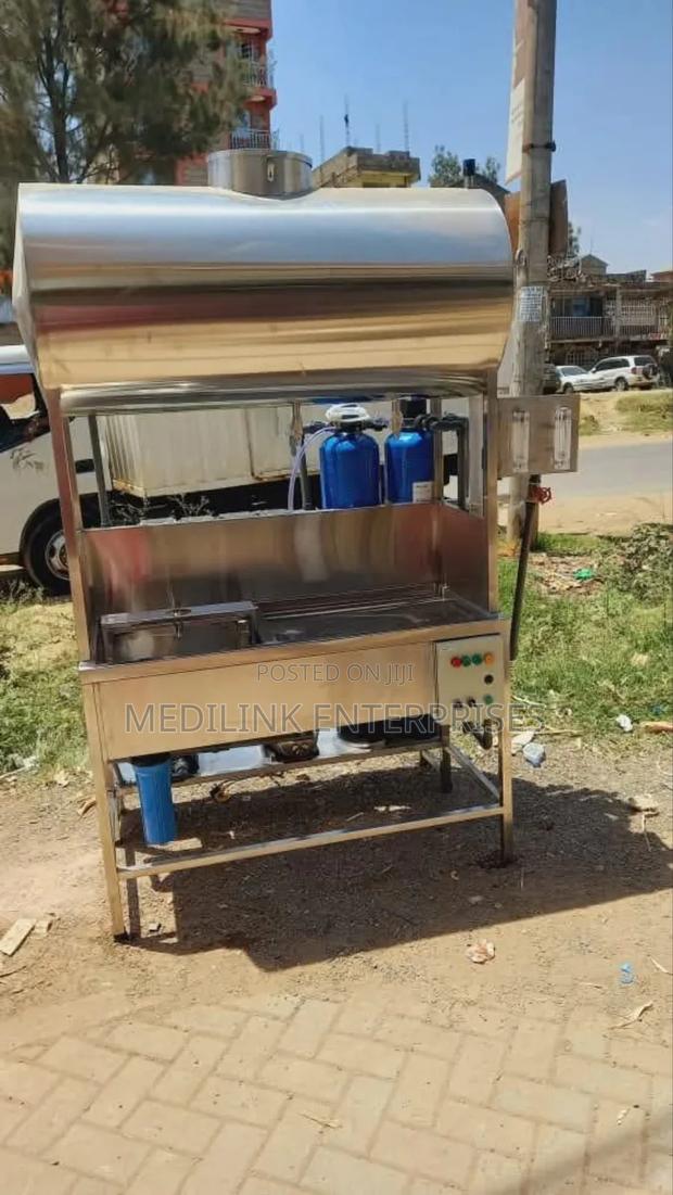 Modern 250lph Water Purifier and Vending Machine