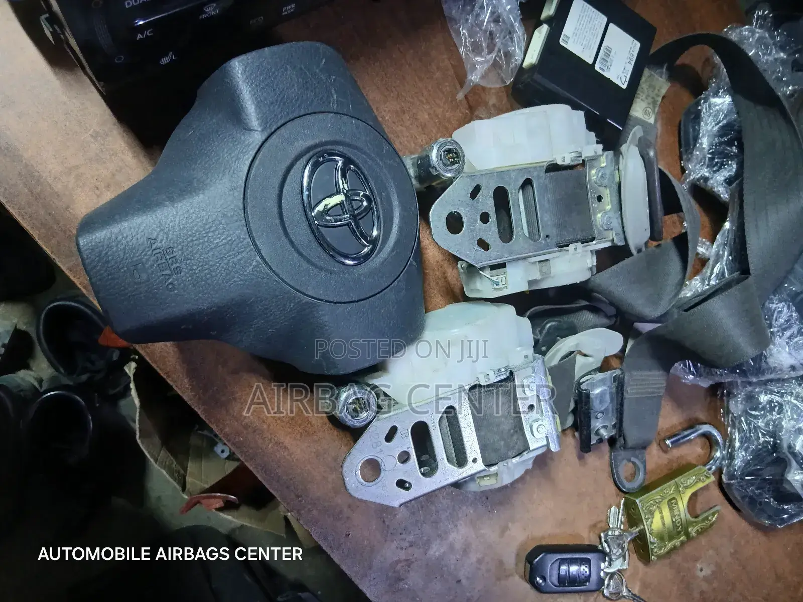 Vanguard Steering Airbag and Seatbelts