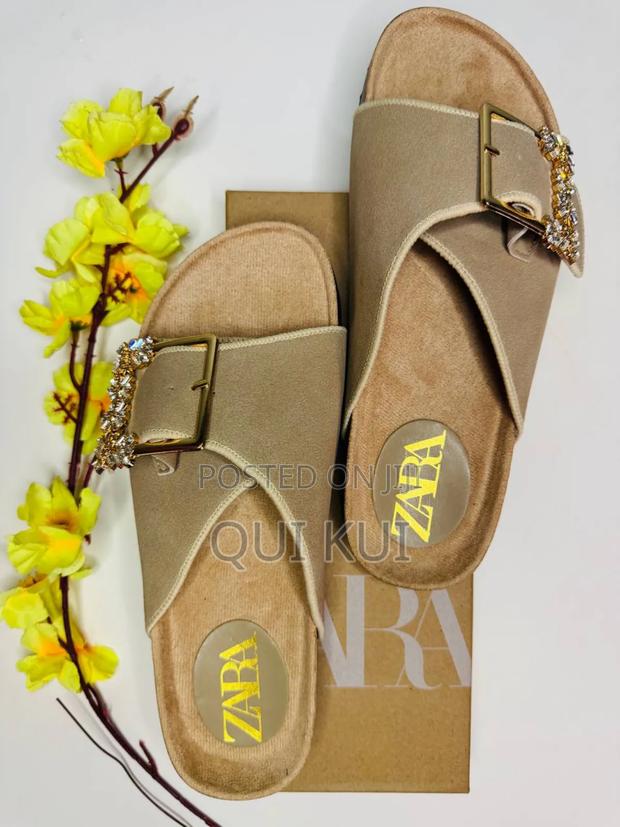 Stylish Ladies Flat Sandals - thumbnail 5