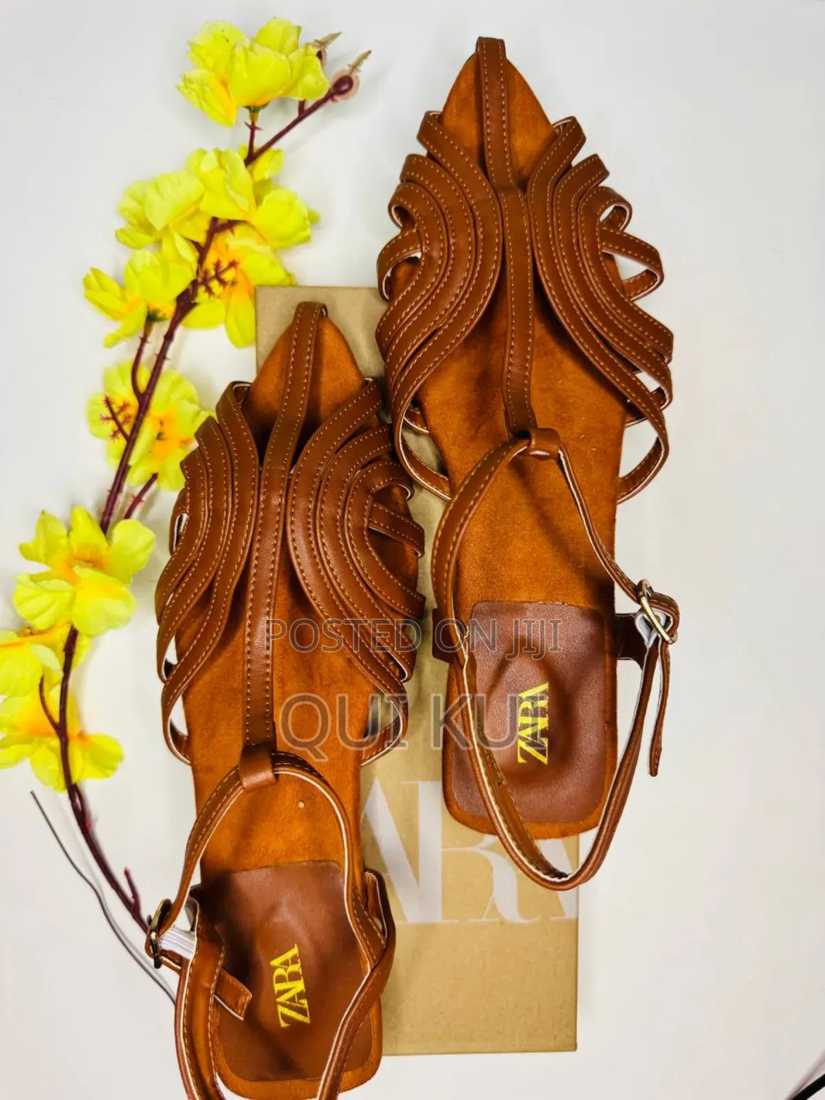 Stylish Ladies Flat Sandals