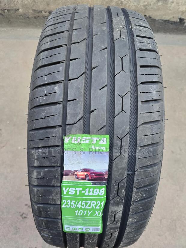 235 /45 R21 Yusta. - thumbnail 2