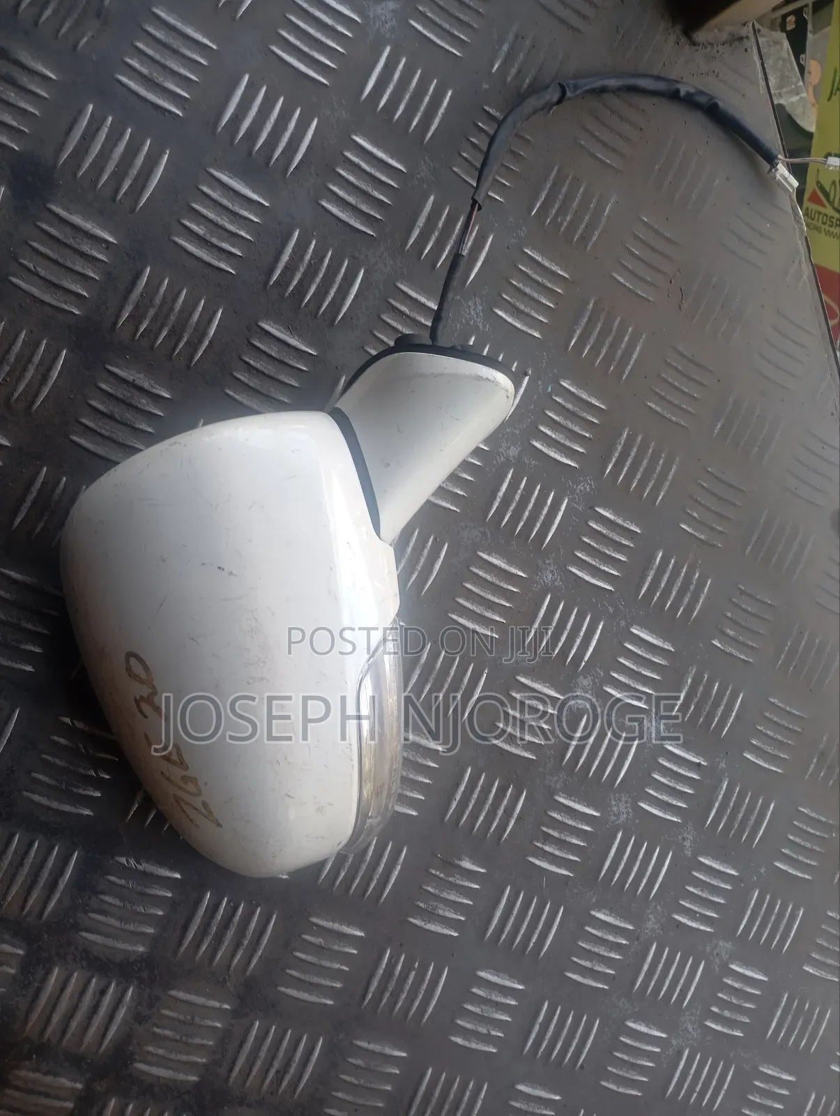 Toyota Wish 2013 Sidemirror