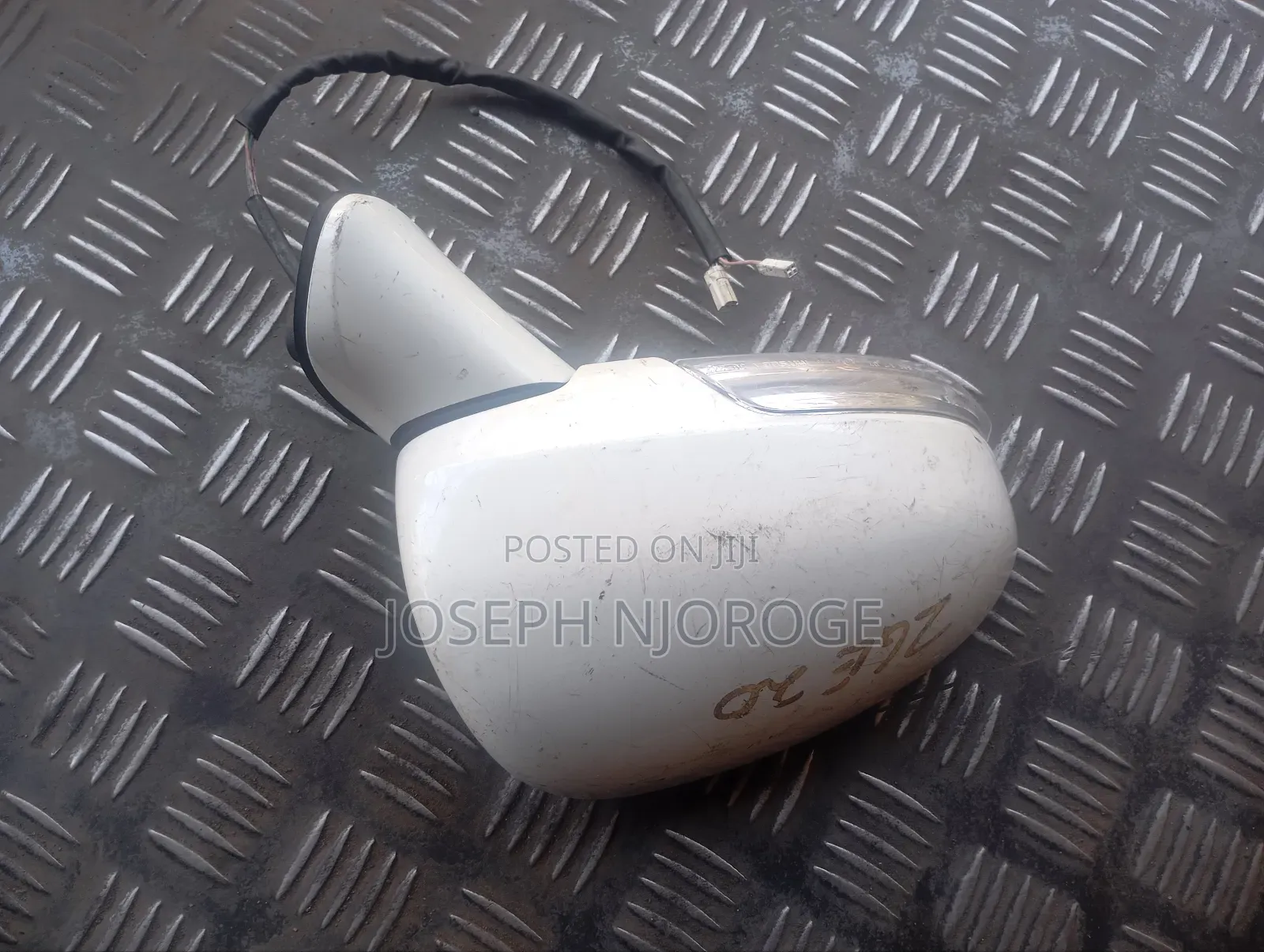 Toyota Wish 2013 Sidemirror