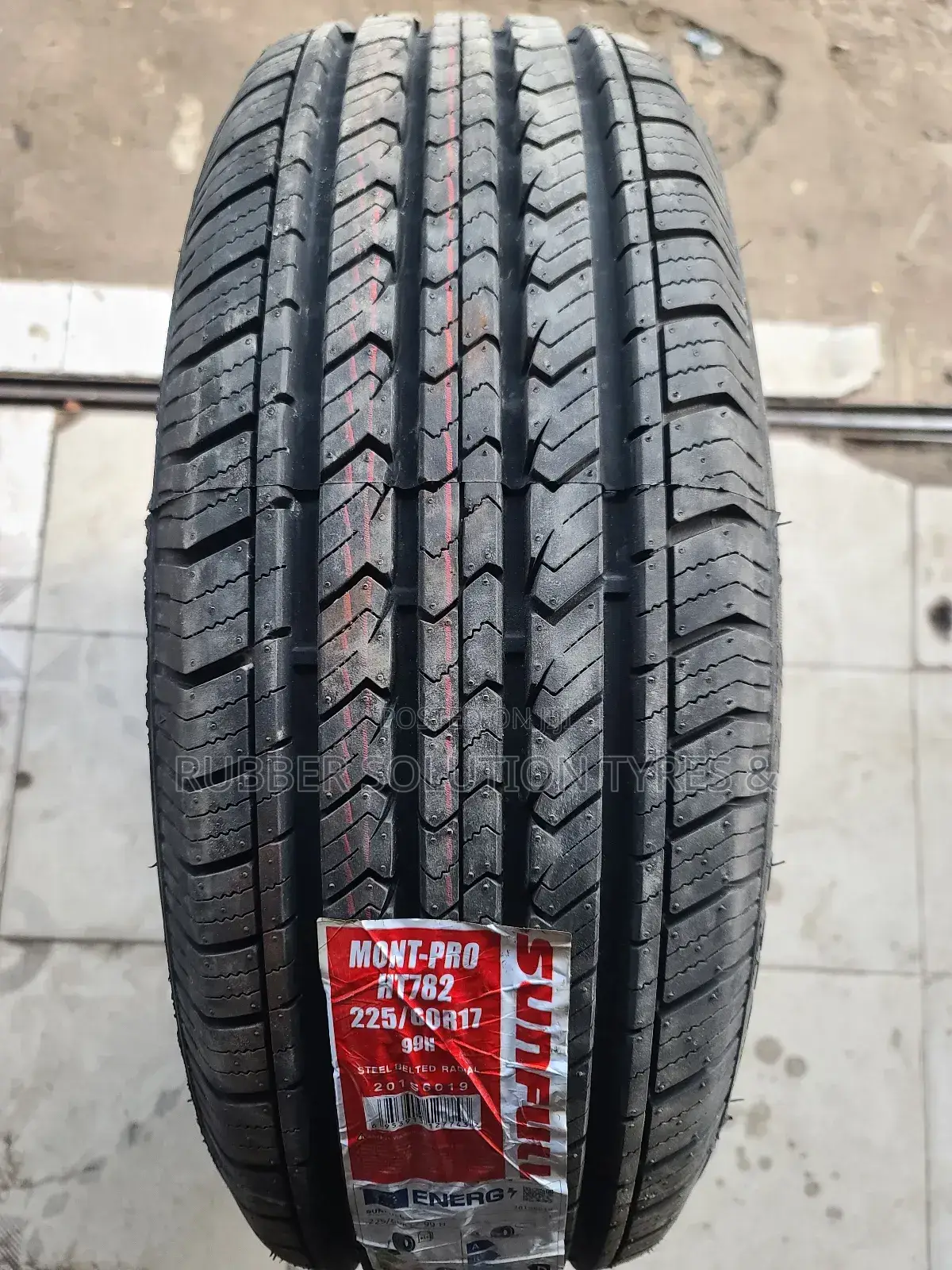 225/60r17 Sunfull Tyres Mont-Pro Ht782