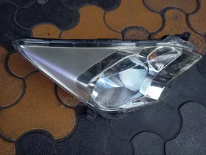 Ractis 2014 Headlight