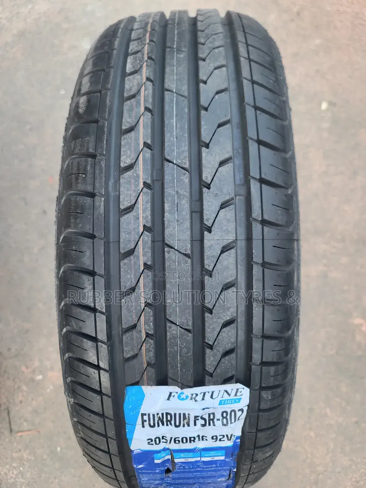 205/60 R16 Fortune Tyres 92 v Funrun Fsr802