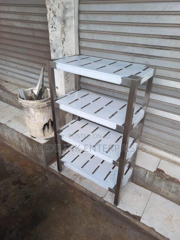 Customized Stainless Steel Perforated Racks