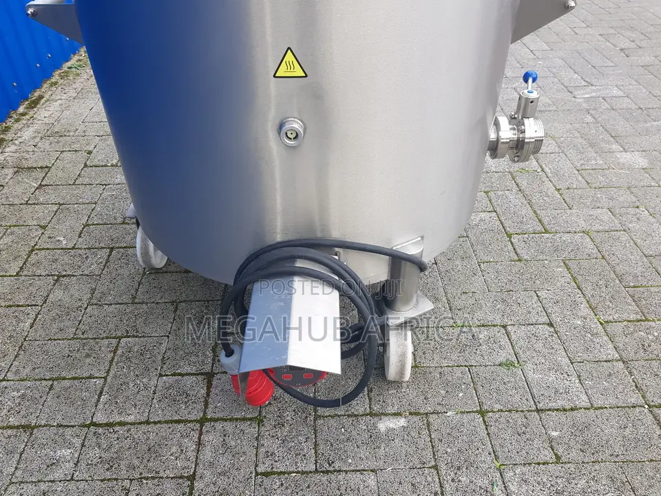 Stainless Steel Oil Bleaching Tank – 200l With Heating