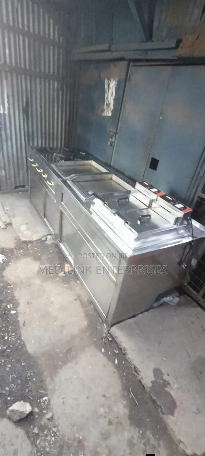 Stainless Steel Customized Commercial Kitchen Rages