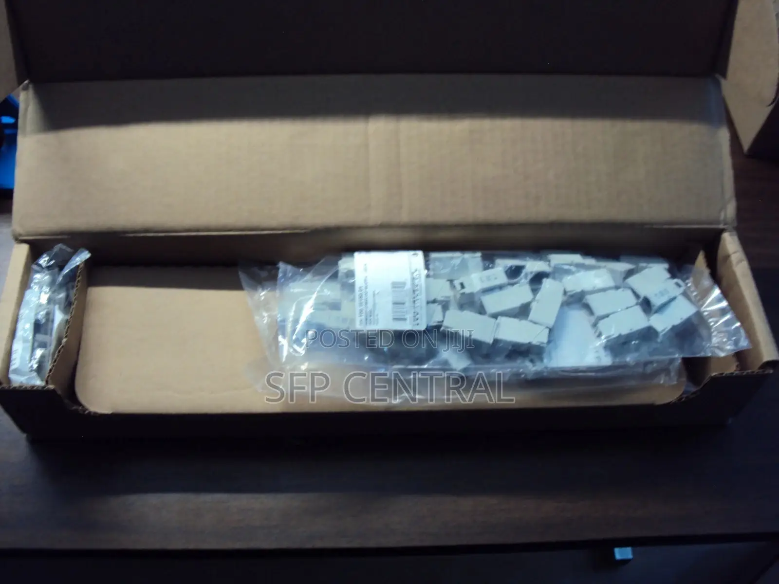 Siemon Z-Max Cat 6a 48-Port Patch Panel Kit # Z6a-PNL-U48k
