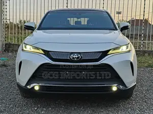 Toyota Harrier 2.0 2020 White