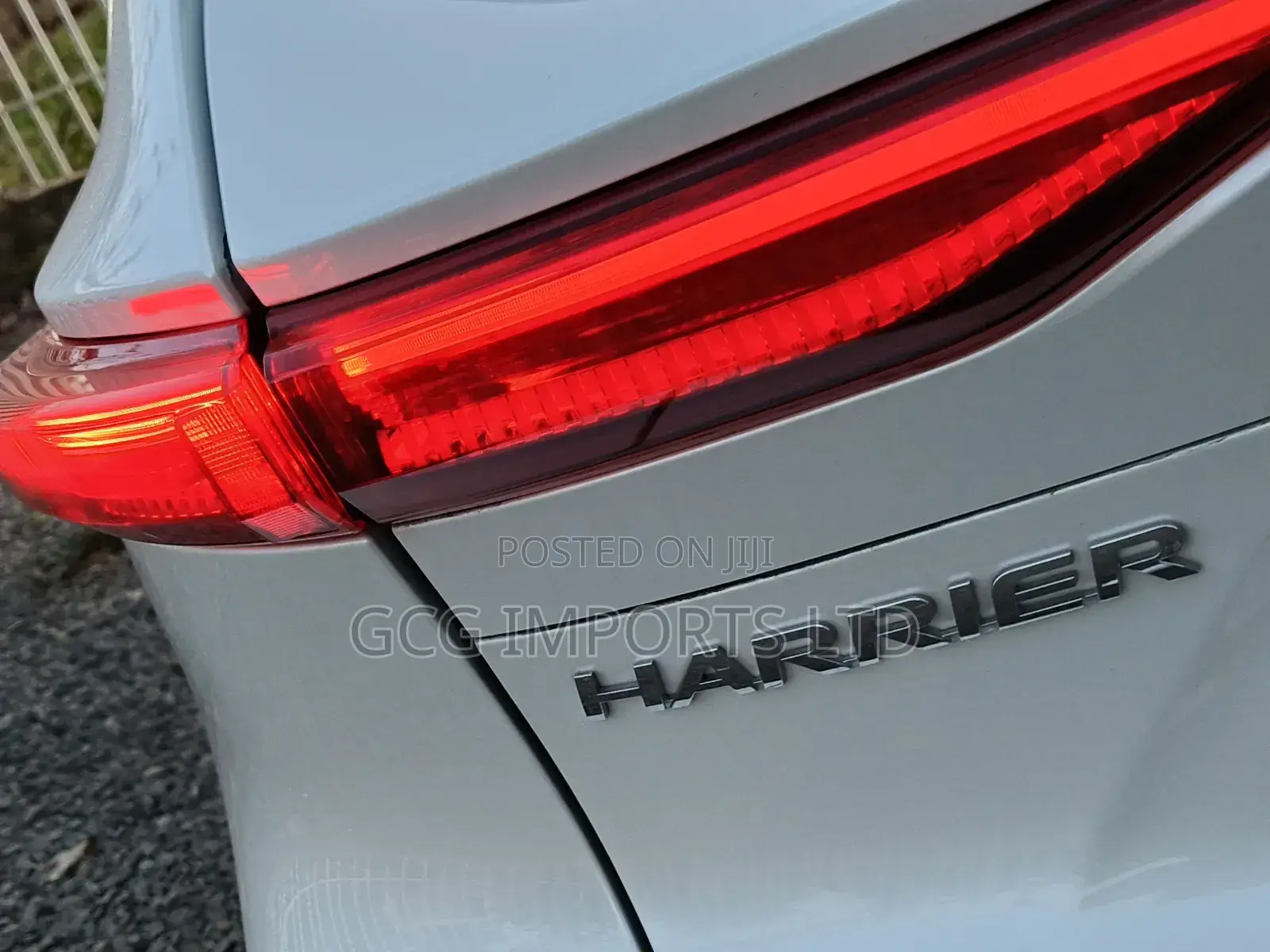 Toyota Harrier 2.0 2020 White
