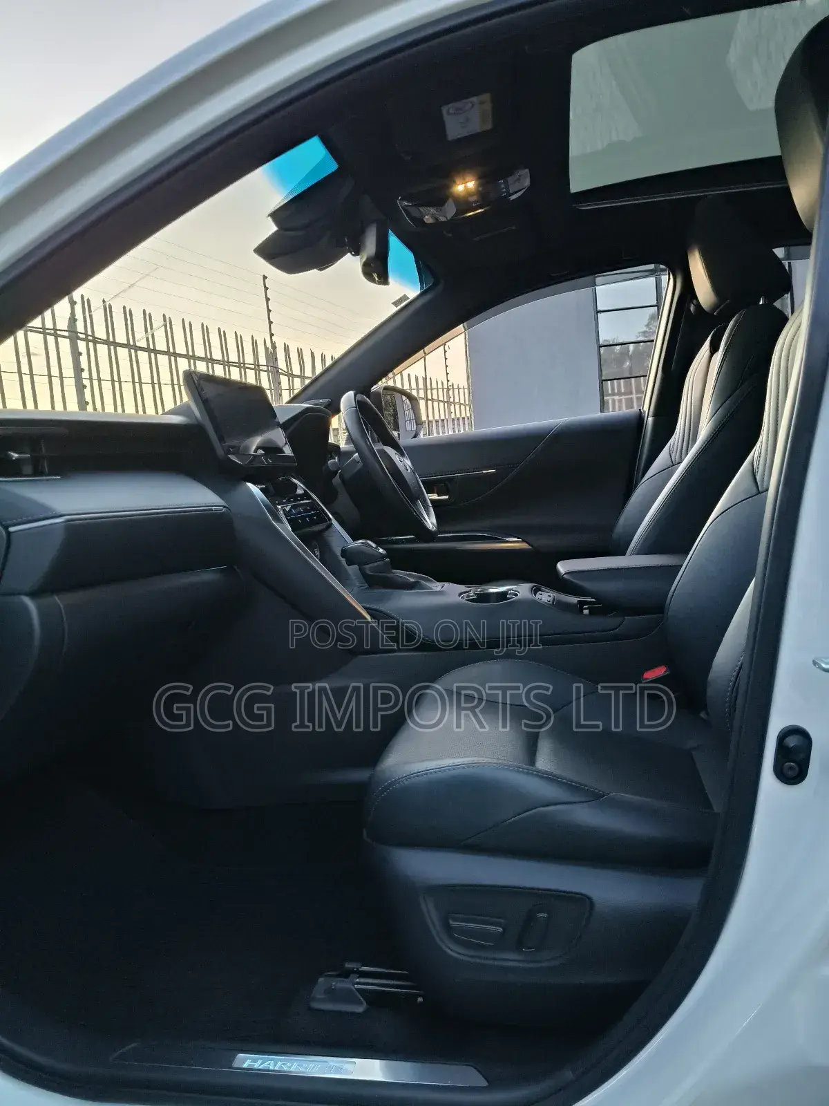 Toyota Harrier 2.0 2020 White