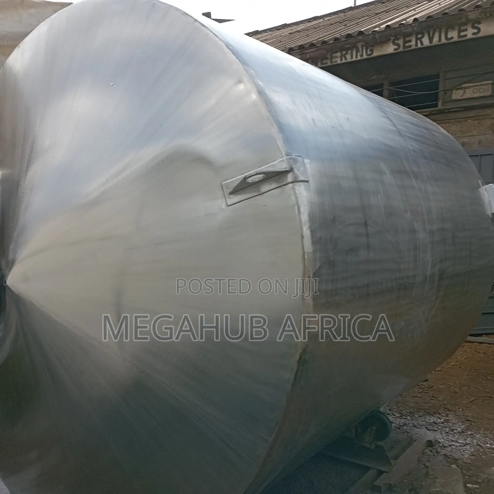 10,000l Heavy Duty Stainless Steel Tank – Custom Fabrication