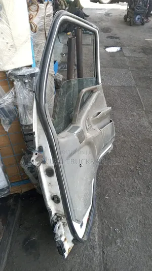 Mitsubishi Fh 215 Manual Door Assembly