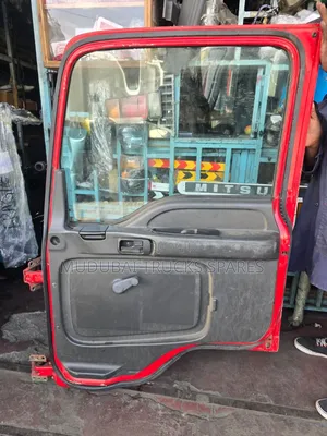 Isuzu Frr33, FSR and FVZ 33 Manual Door Assembly