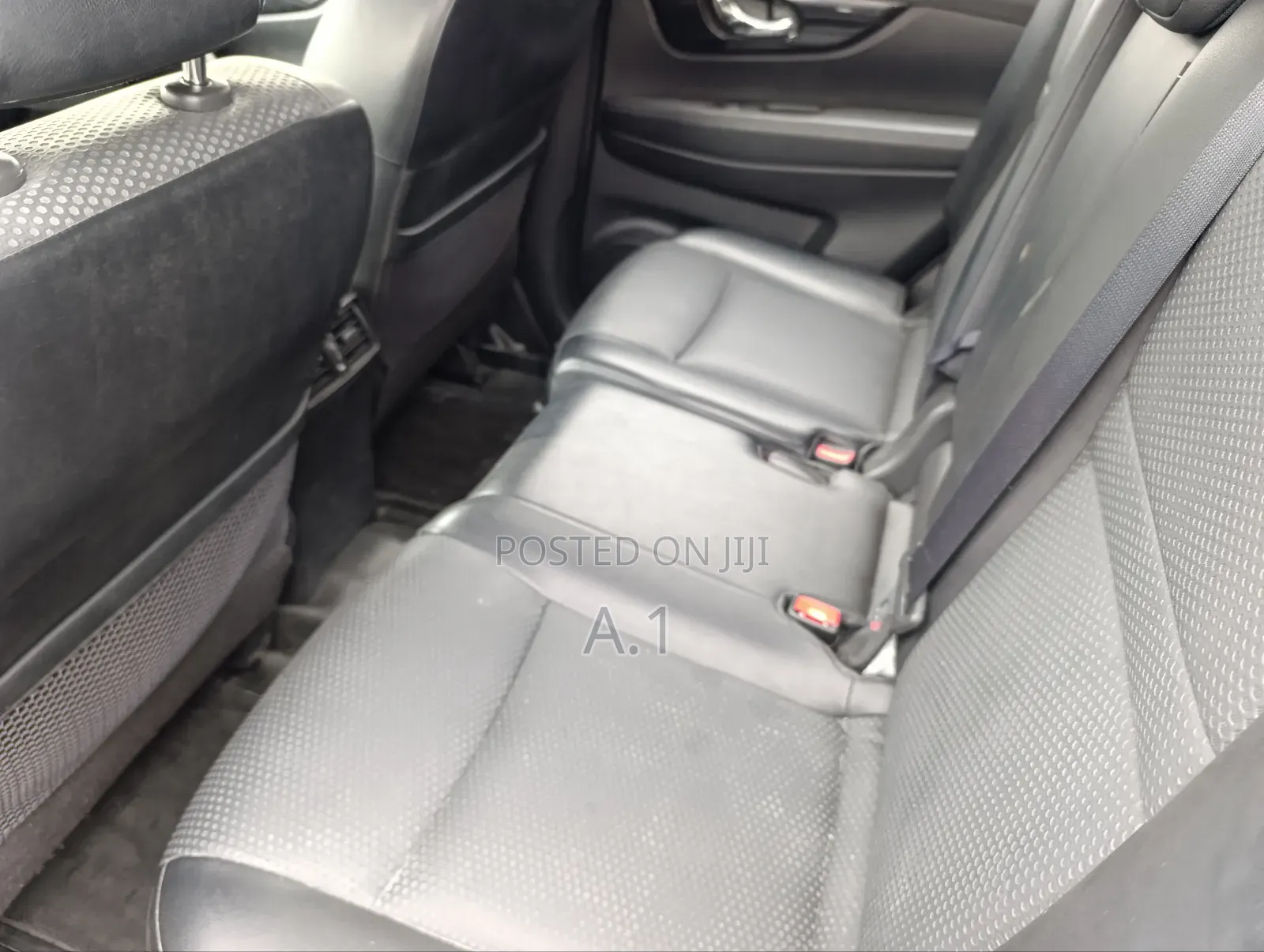 Nissan X-Trail 2.0 Petrol FWD 2019 Black