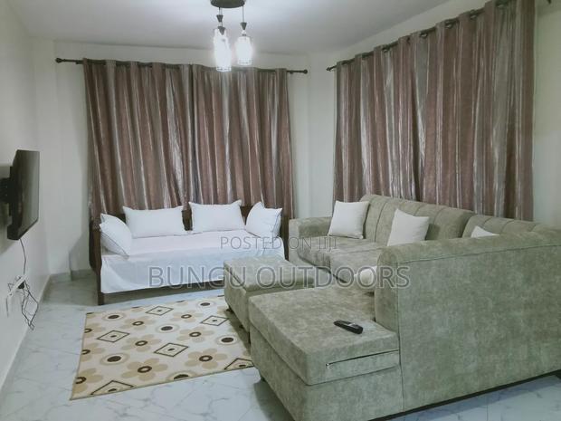 Spacious Apartment Near Jkia Airport & The Sgr