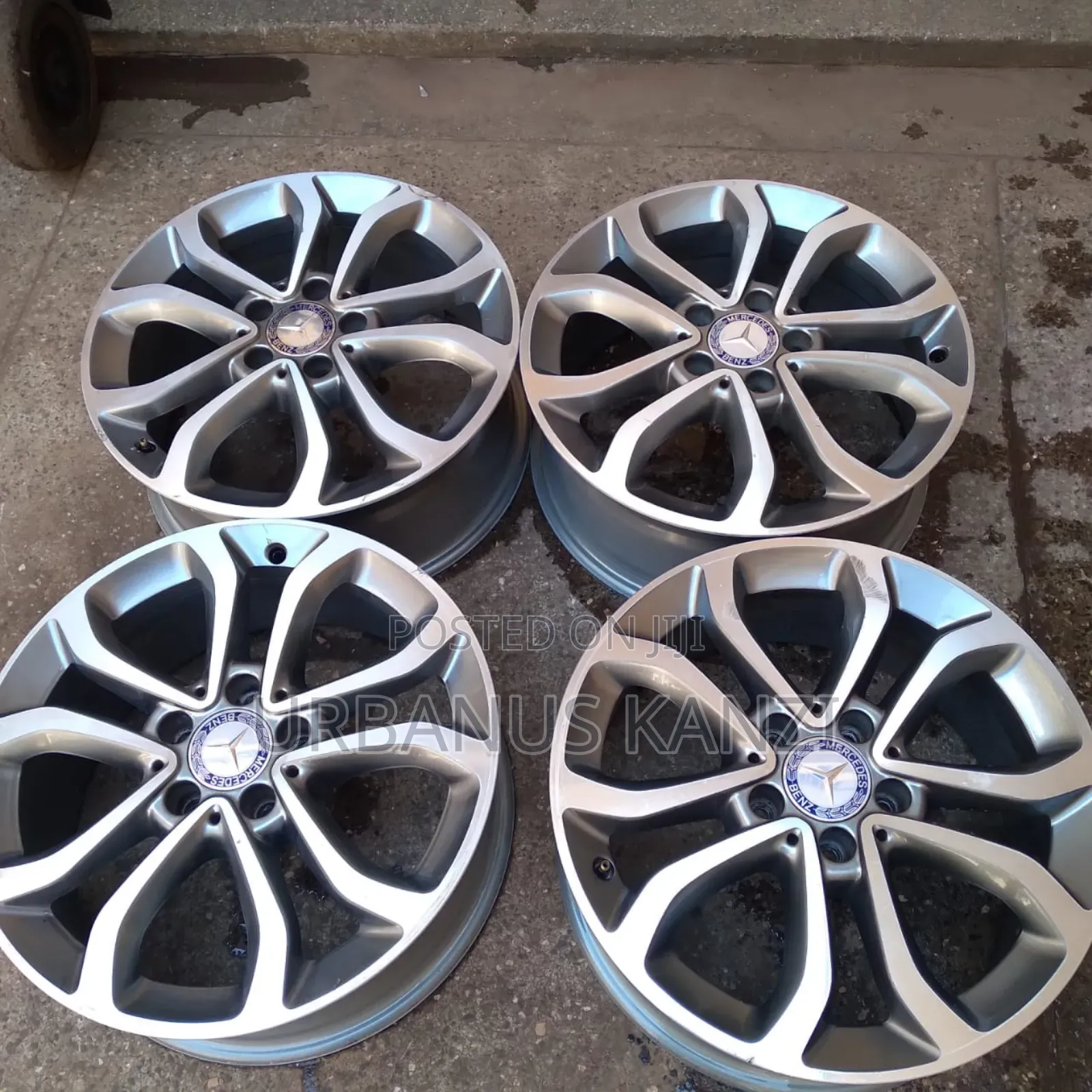Size 17 Inch Mercendes Benz C200 Rims
