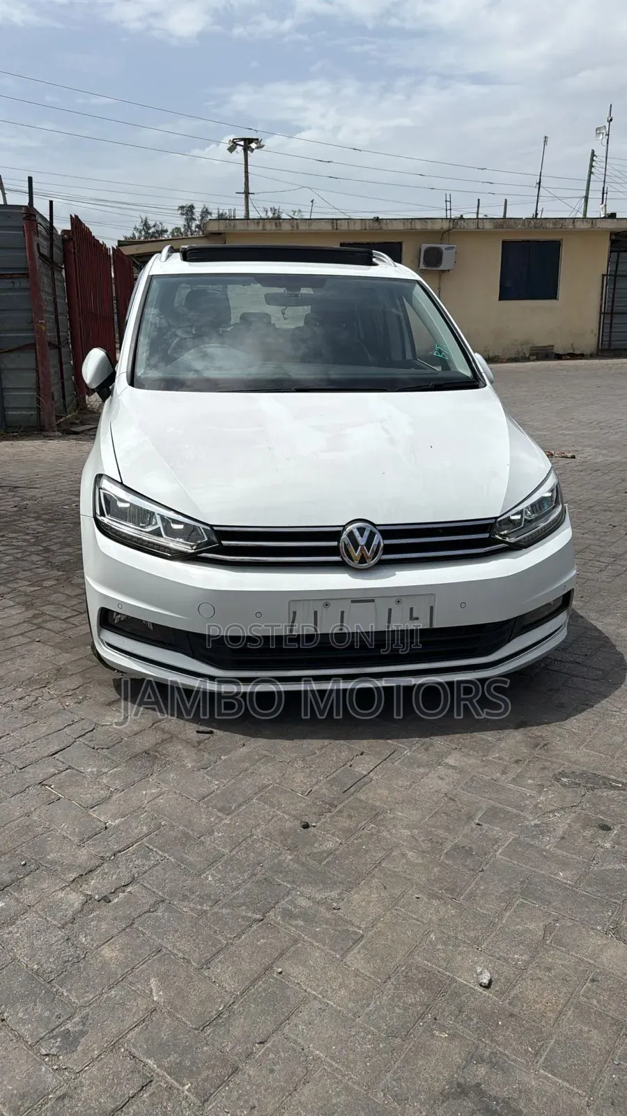 Volkswagen Touran 2019 White
