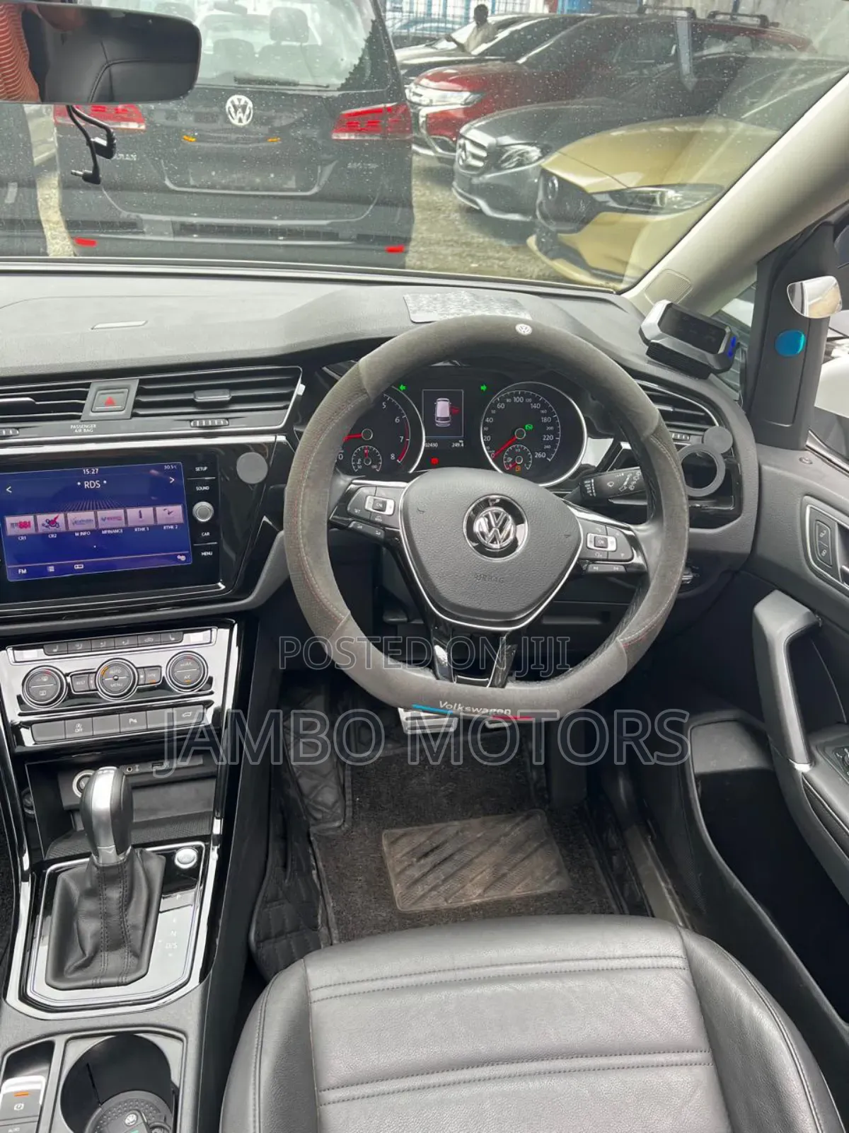 Volkswagen Touran 2019 White