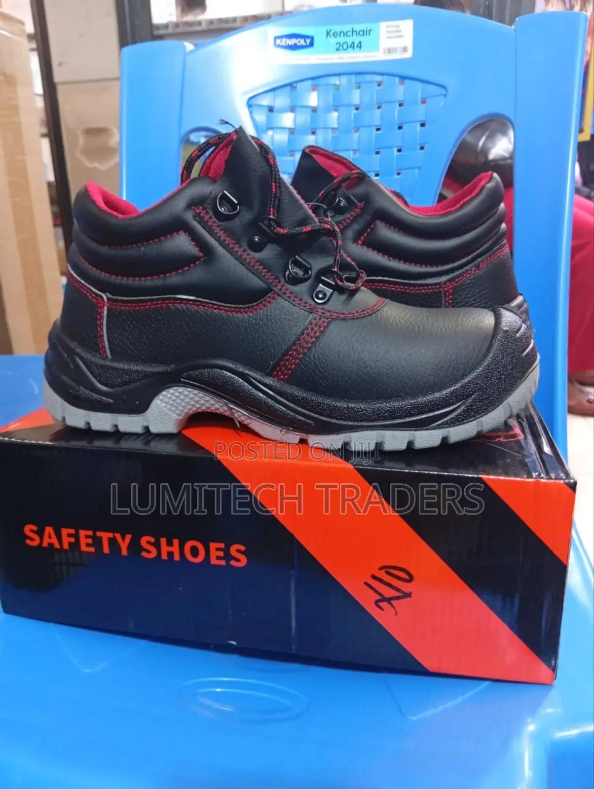 Knicker Safety Boot