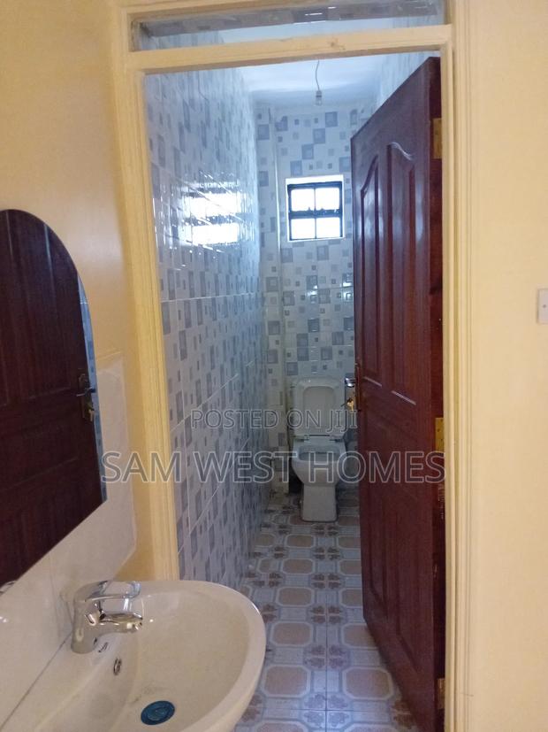 2 Bedroom Apartment All Ensuite - thumbnail 12