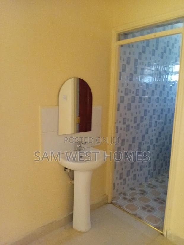 2 Bedroom Apartment All Ensuite - thumbnail 13