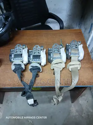 Land Cruiser V8 Lc 200 Seatbelts Ex Japan