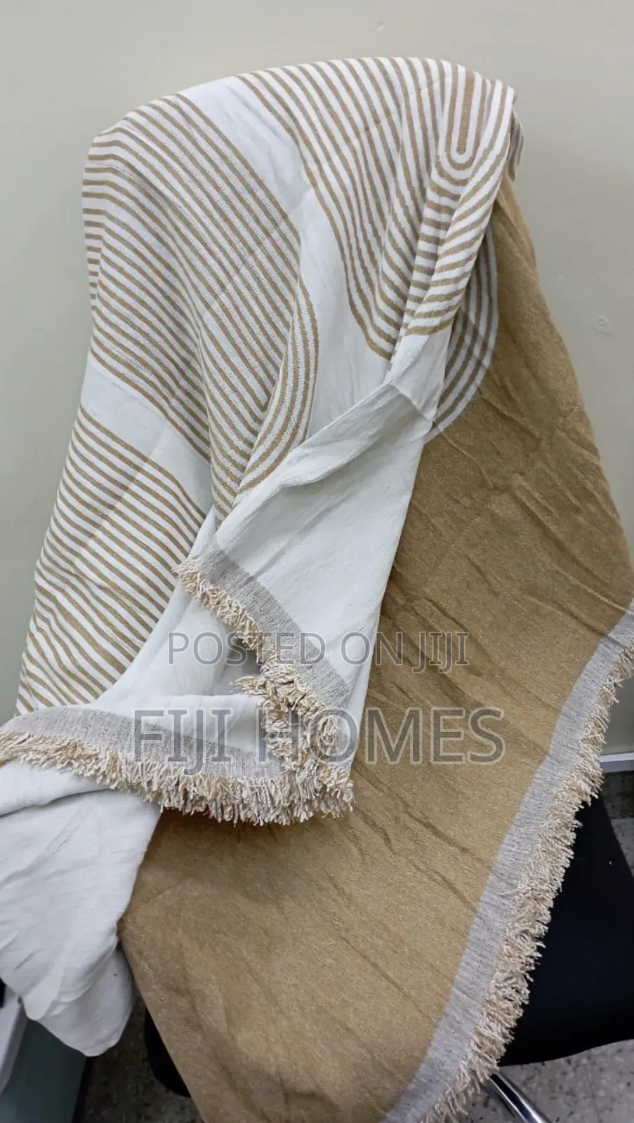 Nordic Cotton Knitted Throw Blanket With Tassel Ends - 127 Cm × 172 Cm
