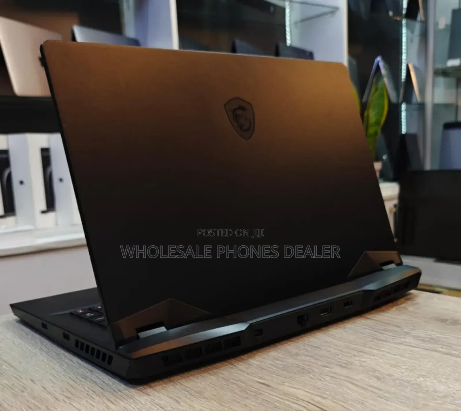 Laptop MSI GP66 LEOPARD 10UG 32GB Intel Core i7 SSD 1T