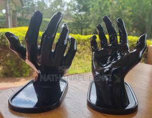 Hand Mannequin - main view