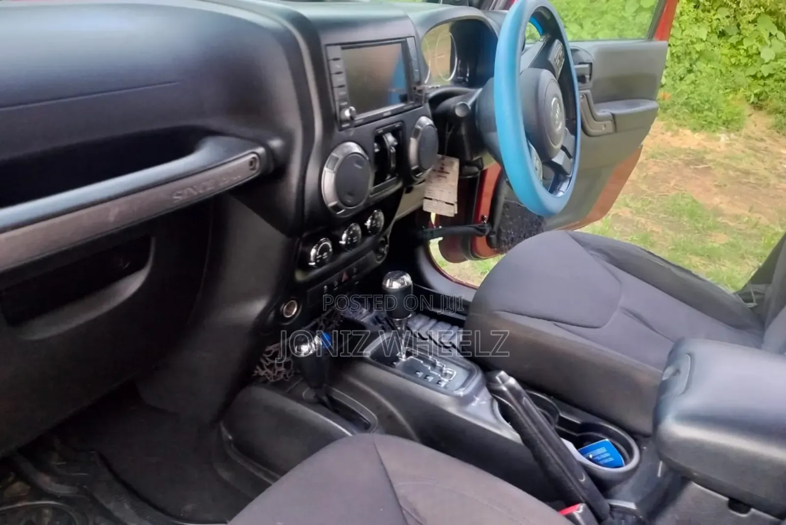 Jeep Wrangler Sahara 2013 Red