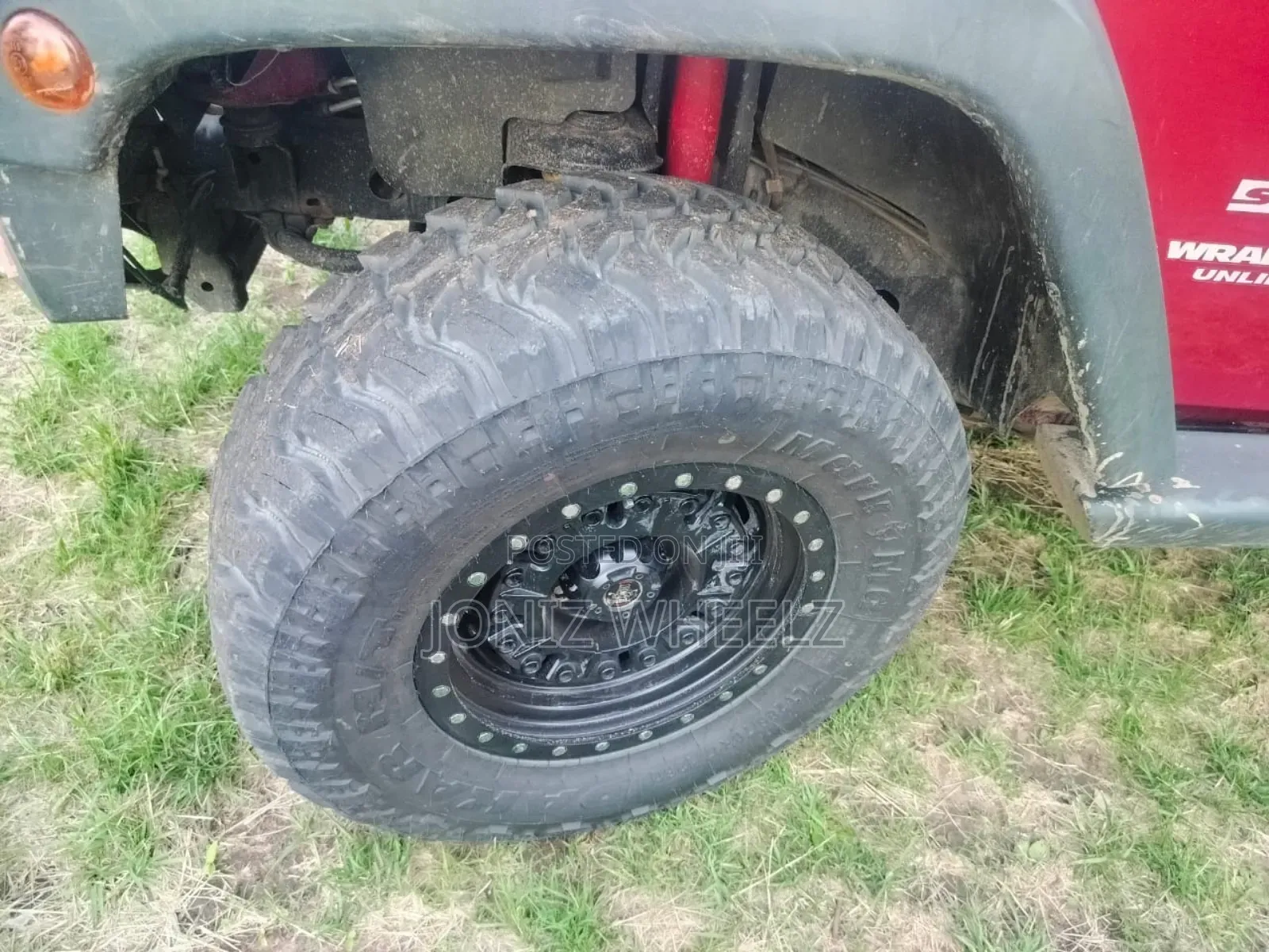 Jeep Wrangler Sahara 2013 Red