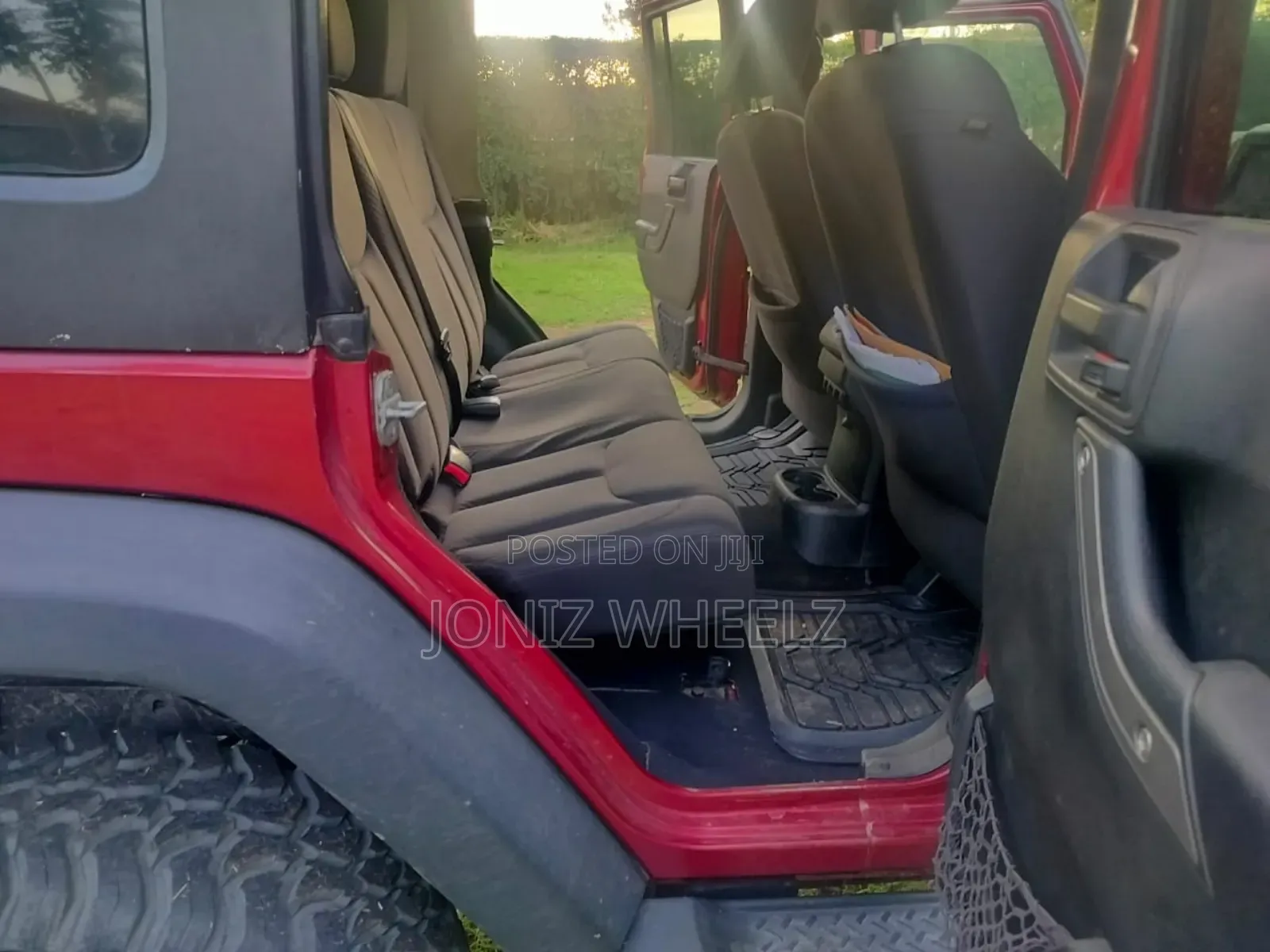 Jeep Wrangler Sahara 2013 Red