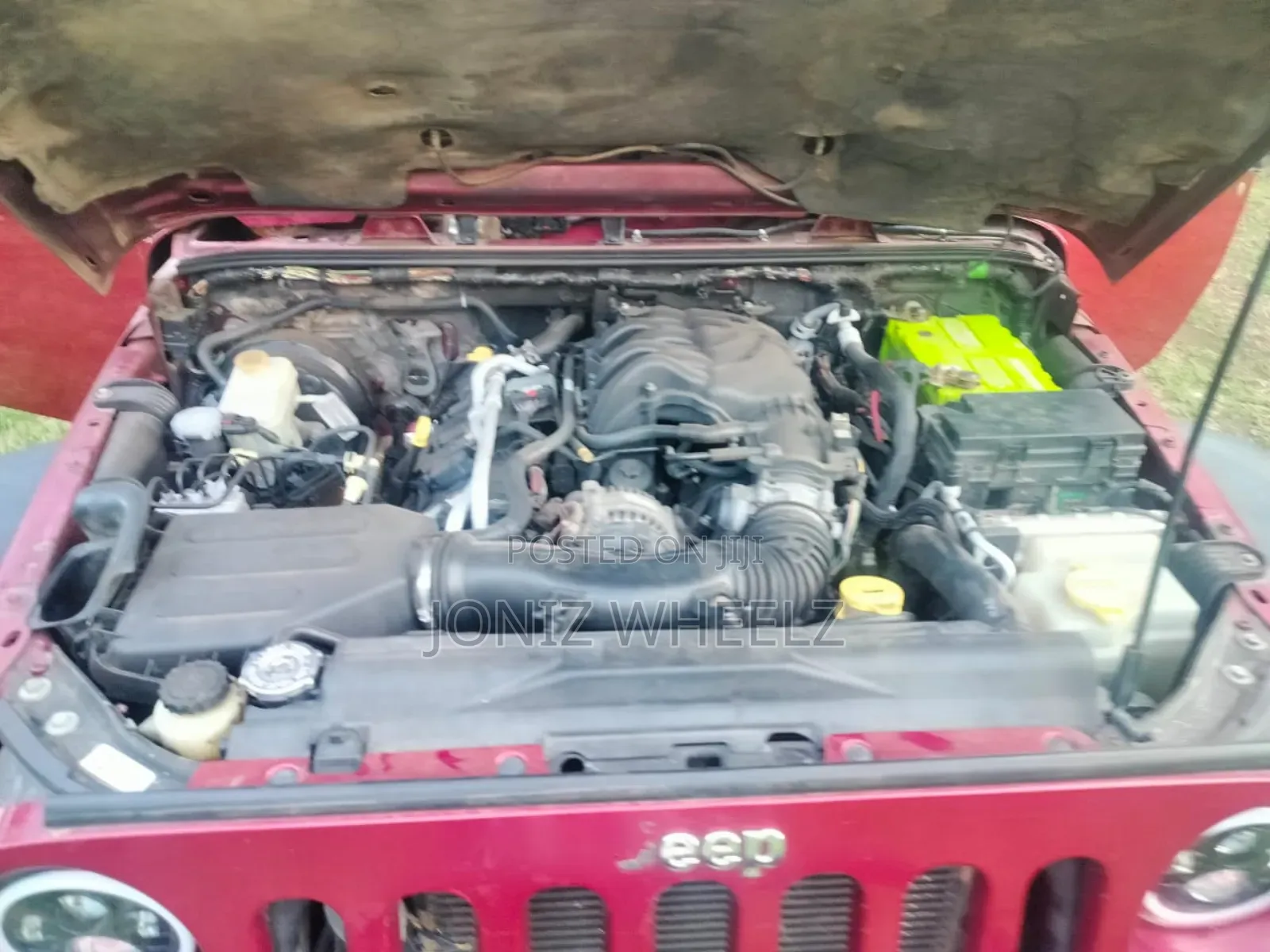 Jeep Wrangler Sahara 2013 Red