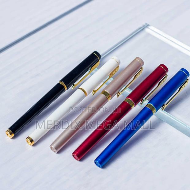 Executive Plastic Pens,Plastic Pen,Pens,Pen
