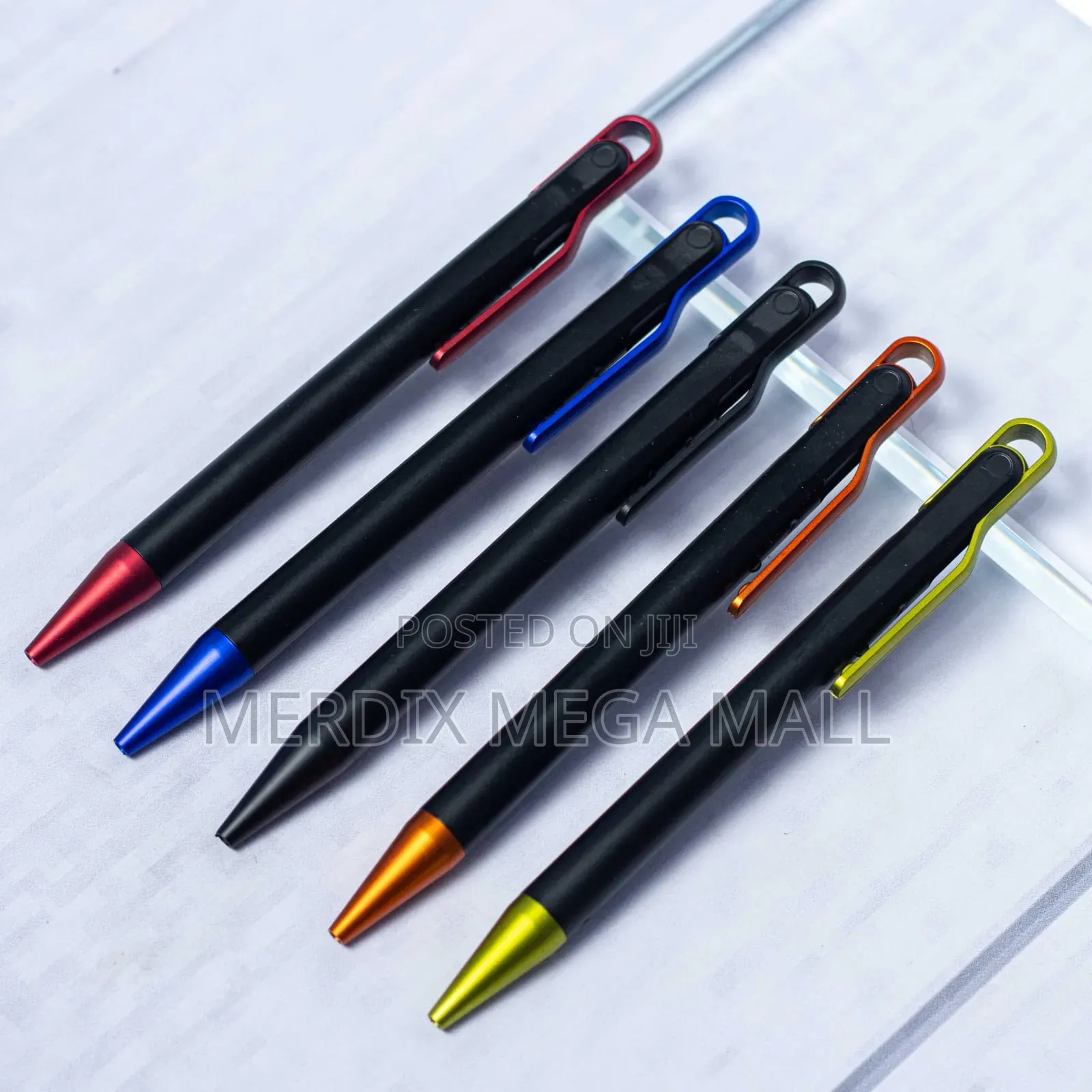 Curved Plastic Pen,Pens,Pen