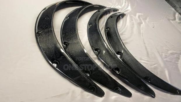 4pcs Carbon Fiber Style Universal Flexible Fender Flares
